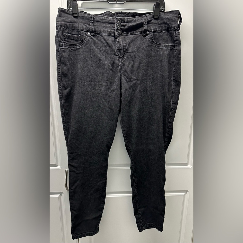 Torrid Jegging Skinny Jeans Plus‎ Size 18S High Rise Super Stretch Triple Button